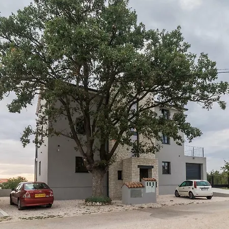 Villa2m Dom wakacyjny Smoljanci